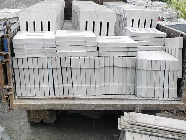 320x500x50厚沟盖板